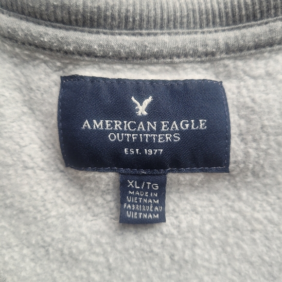 American Eagle Christmas Sweatshirt Soft and Comfy Size XL - Picture 3 of 8